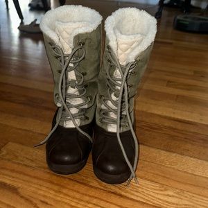 Lands end snow boots size 6